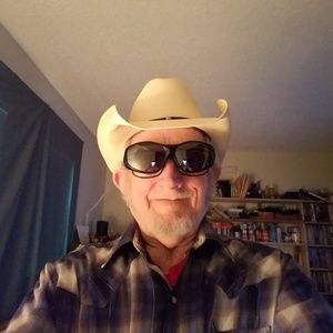 Meet your Posher, George